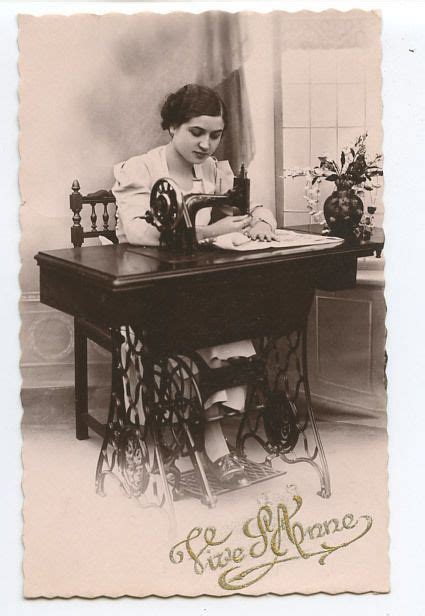 Lady Dressmaker Sewing Machine Original Vintage Old 1930s Photo