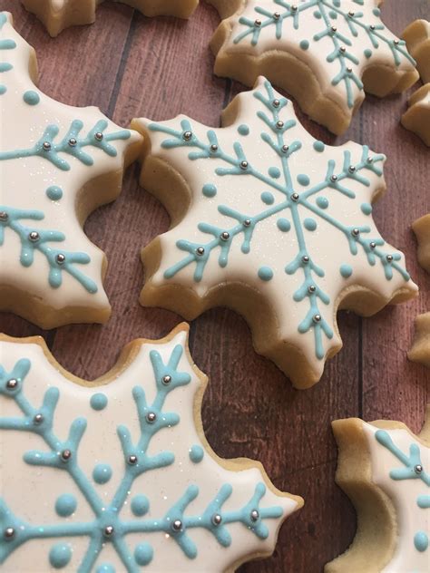 Snowflake Christmas Cookies Christmas Cookies Decorated Cookie