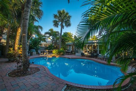 Rated 4.5 out of 5 stars. Lantana Cabana UPDATED 2021: 3 Bedroom House Rental in ...