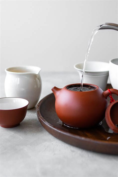 How To Make Oolong Tea In A Clay Teapot Oh How Civilized