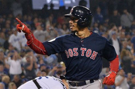 Red Soxs Mookie Betts David Price Heading To Dodgers In Revised Trade