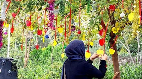 نقش نمادین درخت زندگی در هنر ایران