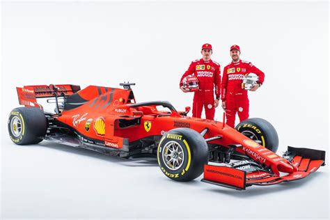 Per la stagione 2021 di f1 è stata rivista nell'aerodinamica ed ha un motore più potente di circa 35 cv. Nuova Ferrari F1 2020, Come vedere in diretta la ...