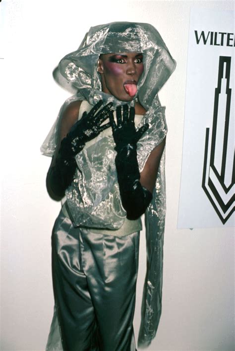 26 Of Grace Jones Most Perfect Iconic Outrageous Looks Jones Fashion Grace Jones Jones