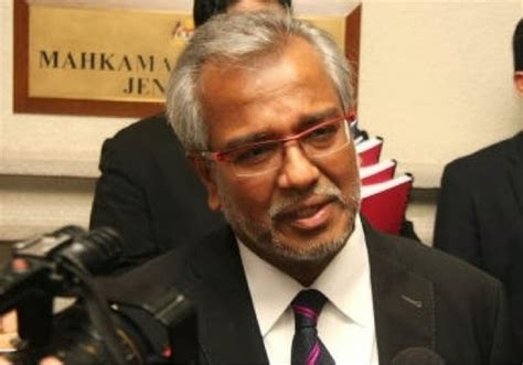 Prominent lawyer, tan sri dr muhammad shafee abdullah pleaded not guilty. .: Tan Sri Dr. Muhammad Shafee Abdullah Singa Di Bawah ...