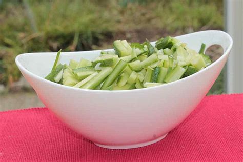 Zucchini Gurken Salat Von Jasmin Petra Wenzel Chefkoch De