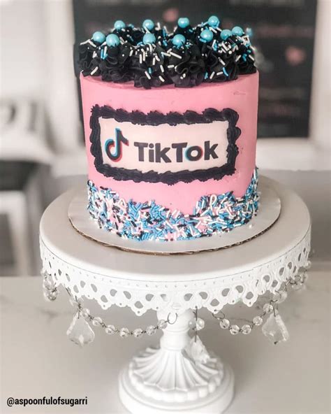How did she made such cake !!! 13 Cute Tik Tok Cake Ideas (Some are Absolutely Beautiful)