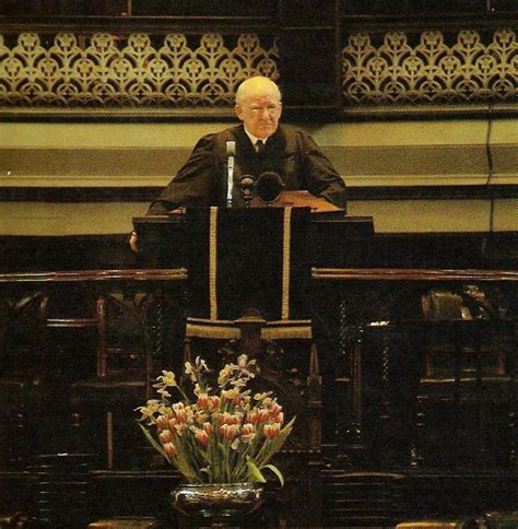 Defenders Of The Faith Martyn Lloyd Jones And The Nature Of Genuine