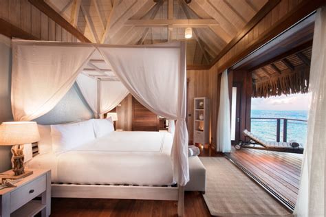 10 Bora Bora Overwater Bungalows Perfect For Honeymoons