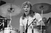 Alan White, baterista de Yes, falleció a sus 72 años | CusicaPlus