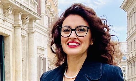 maria teresa bellucci se vince meloni sono pronta a fare la ministra 05 09 2022 vita it