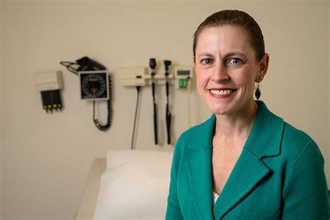 An Expanding Role For Nurse Practitioners Uconn Today