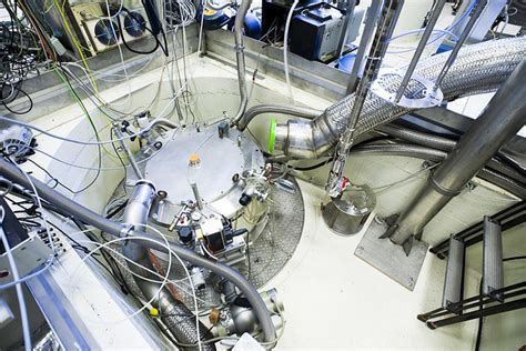 Cryogenic Laboratory Material Science And Technology Service