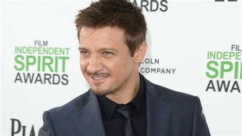 Jeremy Renner And Wife Divorcing After 10 Months Of Marriage