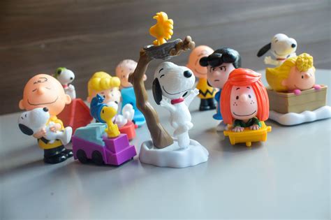 First Look Snoopy Charlie Brown Peanuts Characters Are Next