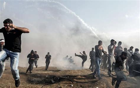 Nem paz nem amor 3. Ao menos 45 palestinos são mortos em protestos na faixa de ...