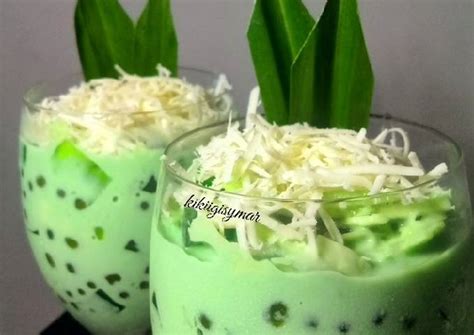 Resep Buko Pandan Creamy Oleh Kikii Gisymar Cookpad