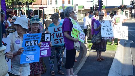 Bendigo Protest Coincides With National Movement For Asylum Seeker