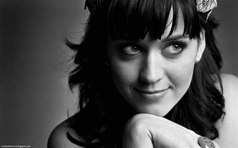 Katy Perry Black And White Sexy Smile Image Gallery And Hd Wallpapers