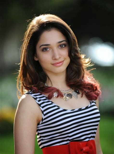 Tamanna Bhatia Sweet Beautiful Sexy Seducing Face Height Wiki Affairs