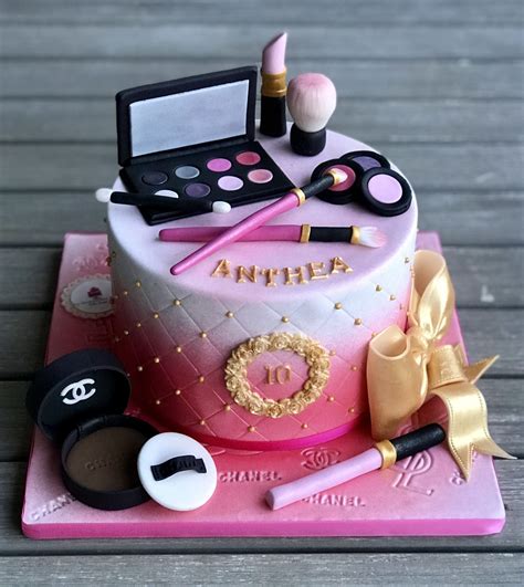 This cake was made for my lovely god daughter! Makeup Birthday Cake Ideas in 2020 | Birthday cakes girls ...