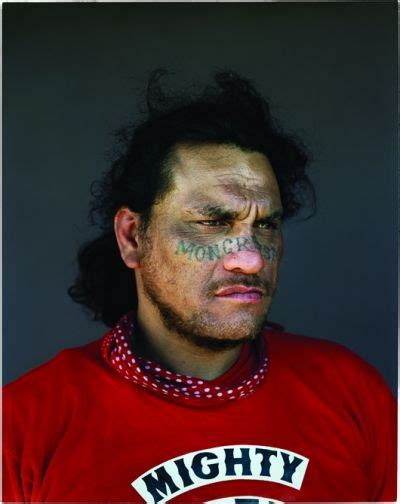 Membro Mongrel Mob Visita Il Nostro Sito Templedusavoir Org Tatouage Visage Maori Tatouages