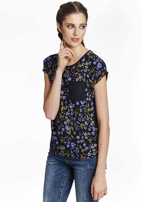 Short Sleeved T Shirt With Floral Print Lolaliza