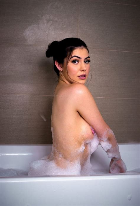 Mikaela Pascal Nude Photos And LEAKED Videos Latest Scandal