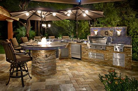 Backyard landscaping ideas for outdoor living. How to Design Your Perfect Outdoor kitchen: Outdoor ...