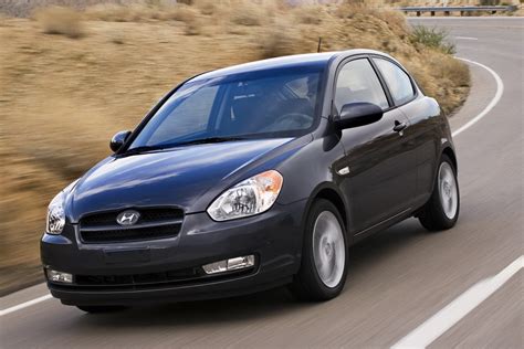 2010 Hyundai Accent Gets Better Fuel Economy And New Blue Edition With