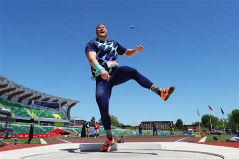 crouser smashes world shot put record with 23 37m in eugene feature world athletics