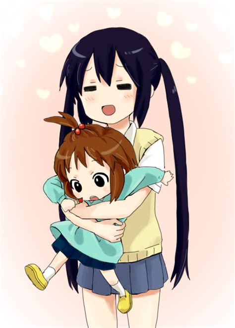 Daily Azunyan 360 Azusa Sure Loves Little Yui Senpai Razunyan