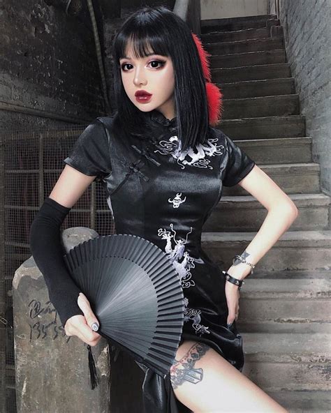 Half Of Her Beauty Is Her Brain Retro Black Dress Goth Women Gothic Outfits