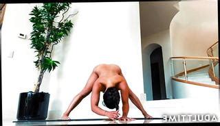 Naked Yoga Life Lana Violet Stretches Hot Bod And Fingers Tubator
