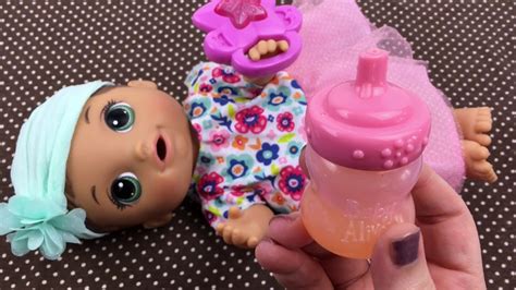 Feeding Baby Alive Apple Doll Juice Youtube