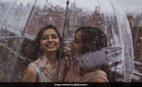 Same Sex Couple From India And Pakistan Win Twitter With Stunning Pics