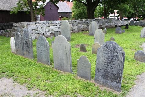 Old Burying Point Cemetery Salem Tripadvisor
