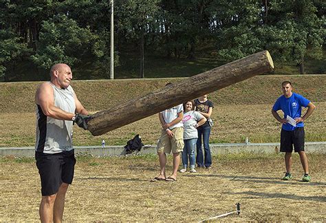About The Caber Toss Event
