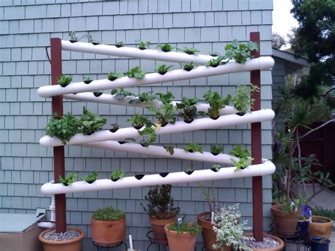 Not only do garden tubs take up valuable space, they're often placed in a carpeted bathroom, which if you own a home with a garden tub and you do use it, tearing out the carpet may be the first step in. Vertical Gardening - Page 5