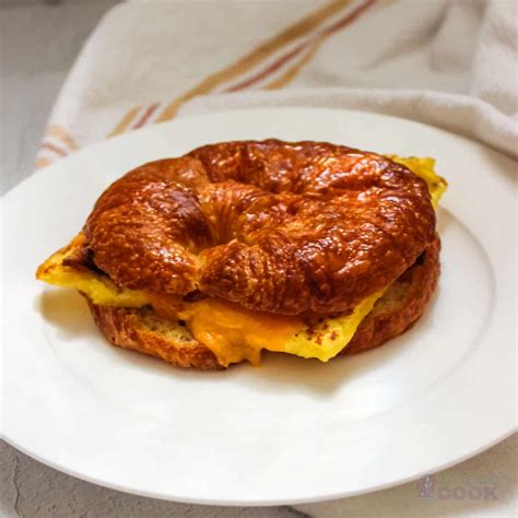 Bacon Egg And Cheese Croissant Breakfast Sandwich The Default Cook