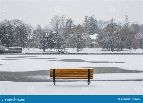 Park Bench In Winter Stock Image Image Of Snow Frozen 24033271