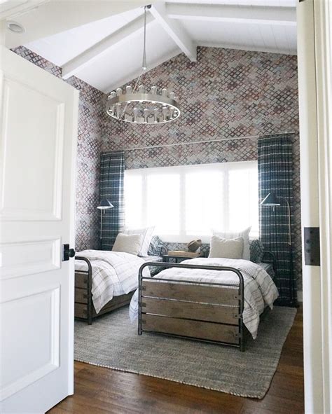 20 Industrial Bedroom Designs That Inspire Home Interior God