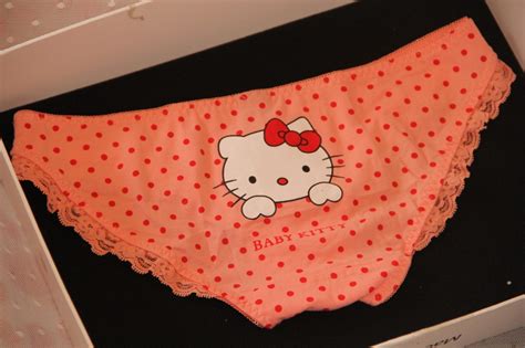2016 100 Cotton Women Underwear Hello Kitty Sexy Lingerie With Lace Full Polka Dot Cute Kitty