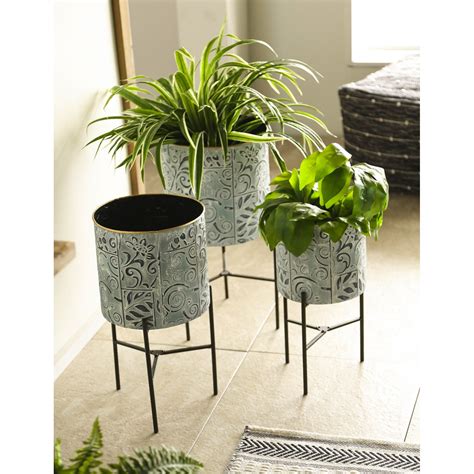 Painted Metal Planters With Stand Set Of 3 Vivaterra