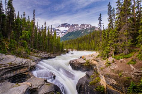 Driving The Icefields Parkway Here Are Our Top 16 Tips The Banff Blog