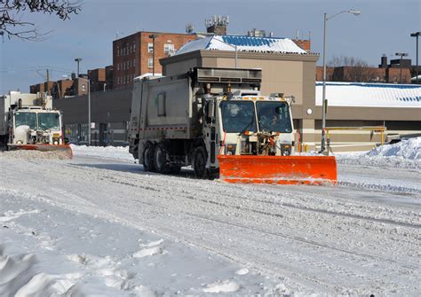5 Great Reasons To Use Commercial Snow Plowing Services Guarco