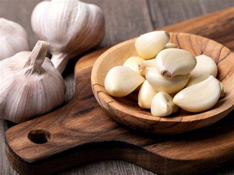 Health Benefits Of Garlic You Shouldnt Ignore Yeg Fitness