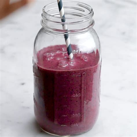 Pre Packed Smoothie In A Jar Recipe By Tasty Recipe Meals In A Jar Overnight Oats Recipe Tasty