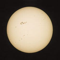 Observing The Sun Safely Sunspots Faculae And Flares Sky Telescope Sunspots