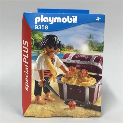 Playmobil Set 9358 Pirate With Treasure Chest Klickypedia